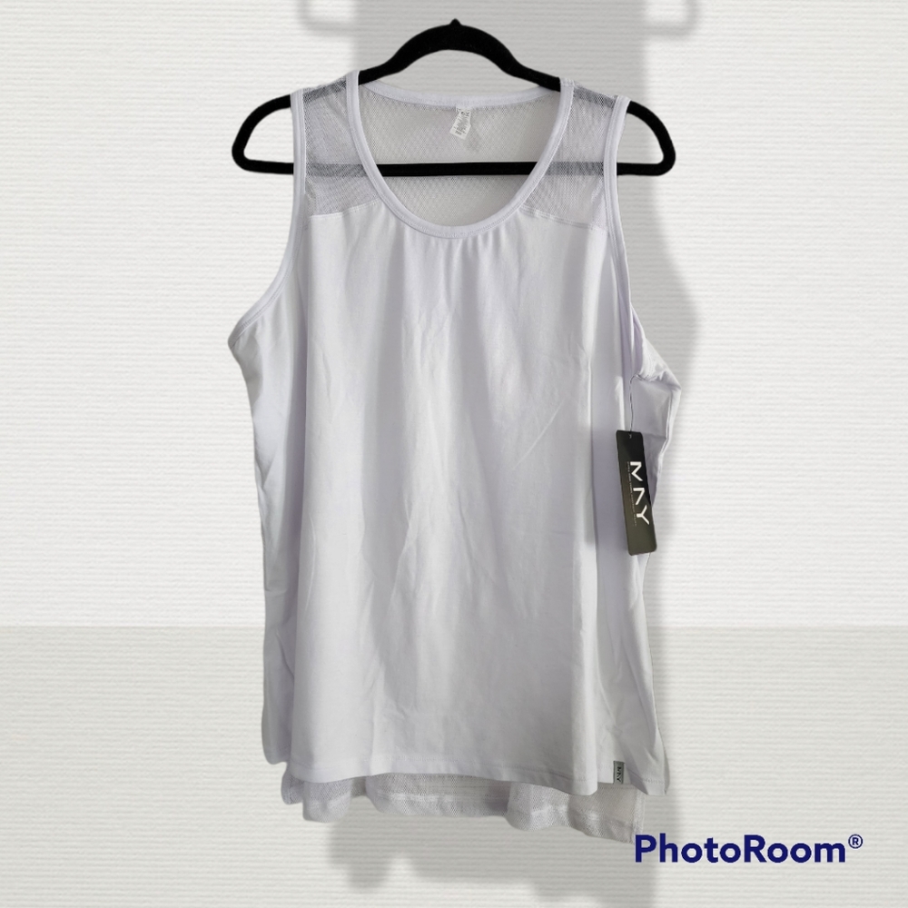 Andrew Marc MNY white tank, size XL